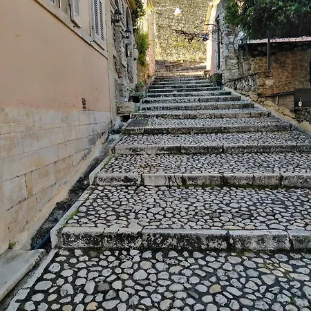 Lilliput Corfu Old Town Lägenhet *